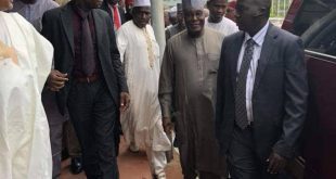 Former vice-president and foremost presidential aspirant, Alhaji Atiku Abubakar, on Friday paid a courtesy call to the National Secretariat of the Peoples Democratic Party (PDP) in Abuja. 